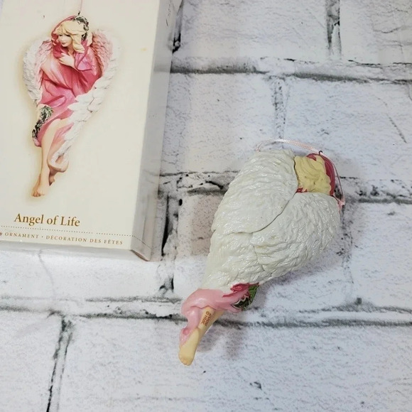 2006 Angel of LIfe Hallmark Keepsake HM10 - Picture 4 of 11
